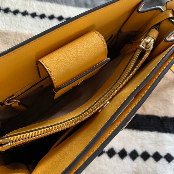 Michael Kors purse - Picture 3 of 3